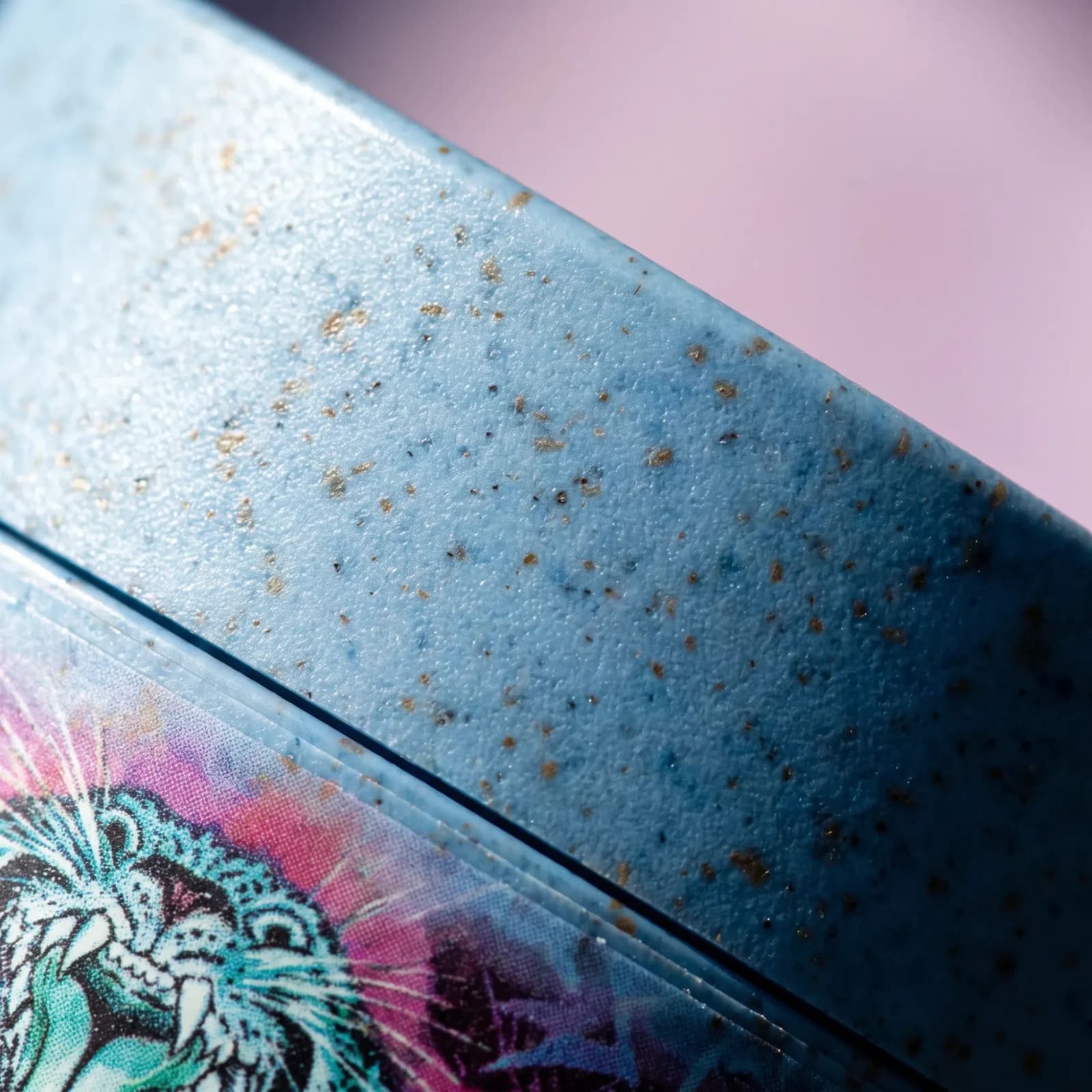Close-up of the VITIUM sugarcane jar, natural fibre flecks in the lid